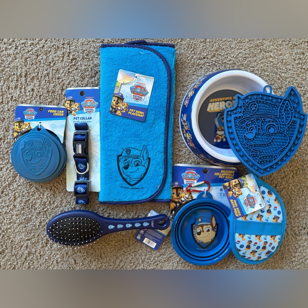 (8) Paw Patrol Pet Custom Care Set